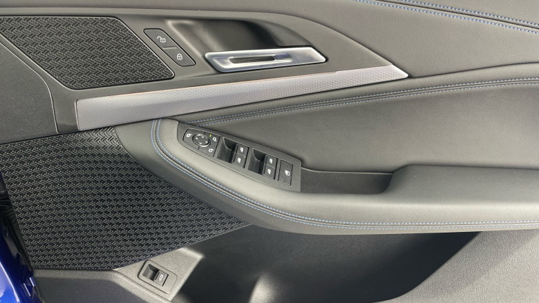 BMW 2 Series 223i MHT M Sport 5dr DCT Petrol Hatchback